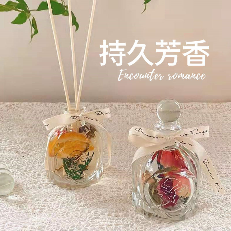 Home Fragrance Rose - ヴィンテージドライローズリードディフューザー、火を使わないエッセンシャルオイル、長持ちする香り、家庭用浴室の消臭剤、空気清浄剤