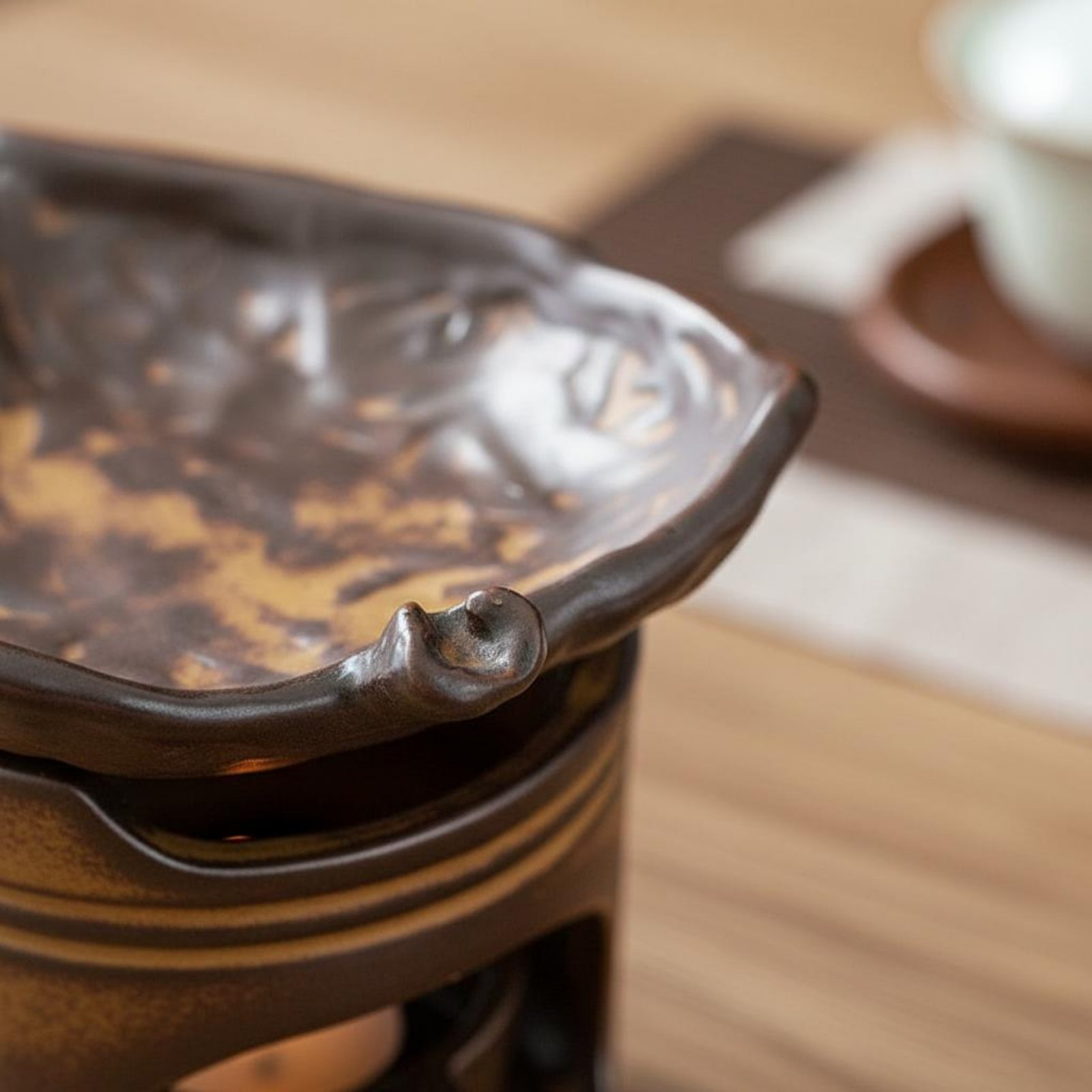 セラミックティーロースター　静寂にインスパイアされたデザイン - Ceramic Oil Burner のレビューと価格