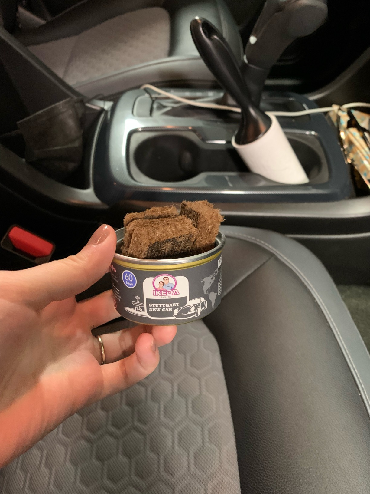 車用芳香剤:バブルガムの香り |   オーガニック缶 |   - Home Fragrance Logo のレビューと価格